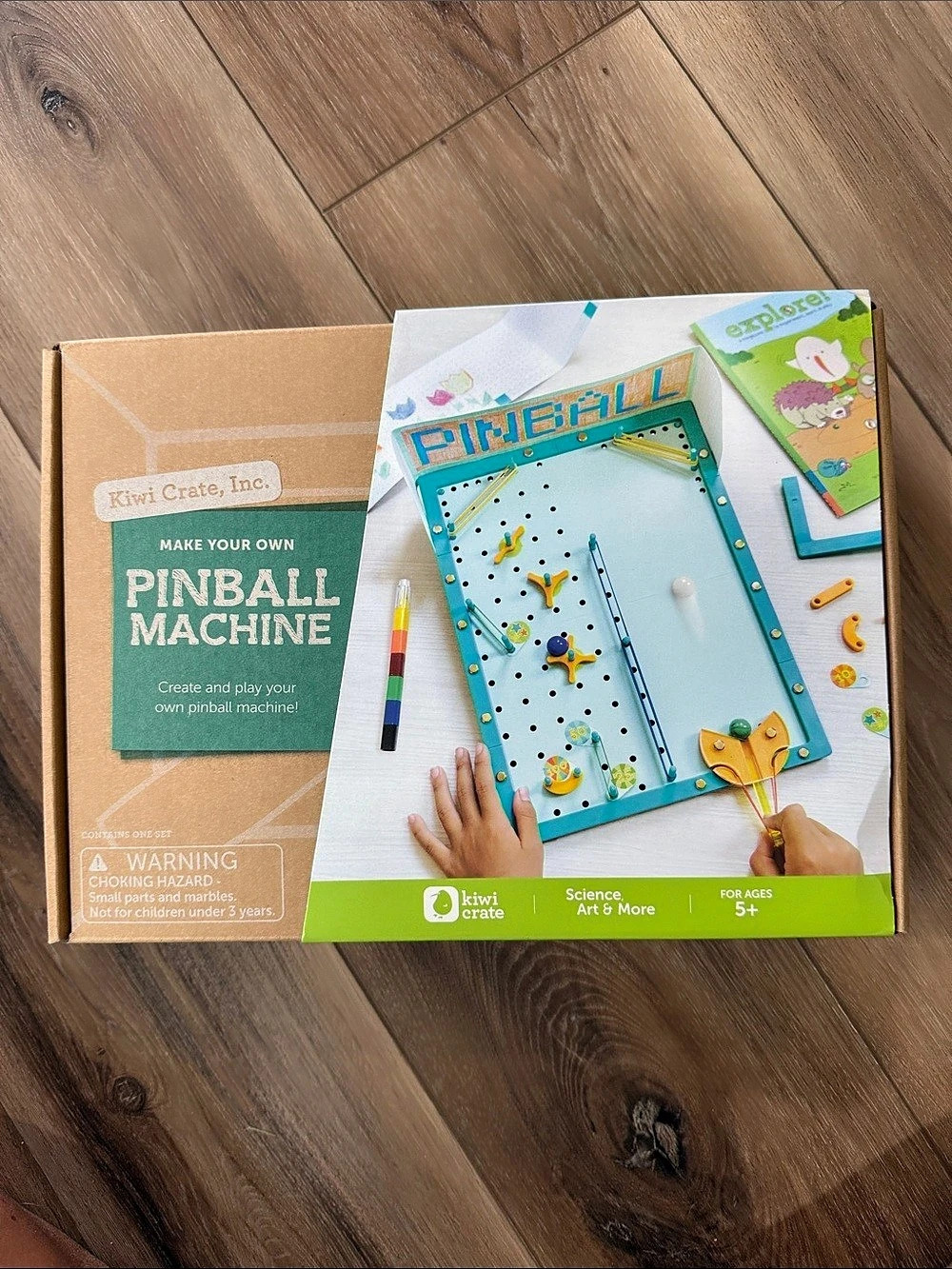 NWOT KiwiCo Kiwi Crate Make Your Own Pinball Machine Toy. NEVER OPENED.